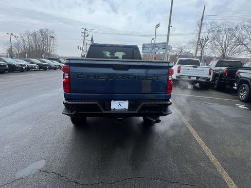 Certified 2026 Chevrolet Silverado 2500 Custom w/ Custom Value Package image 6