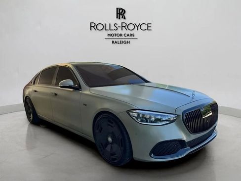 Used 2023 Mercedes-Benz Maybach S 680 4MATIC image 3