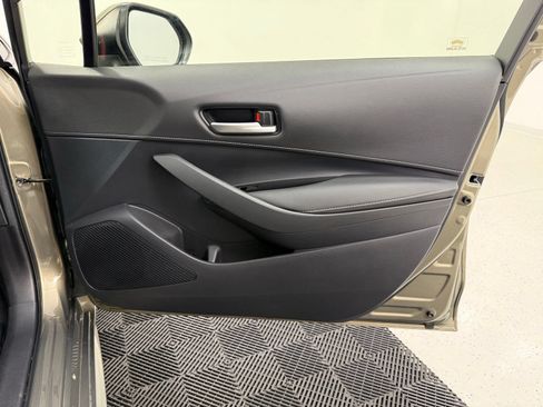 Used 2020 Toyota Corolla SE FWD image 31
