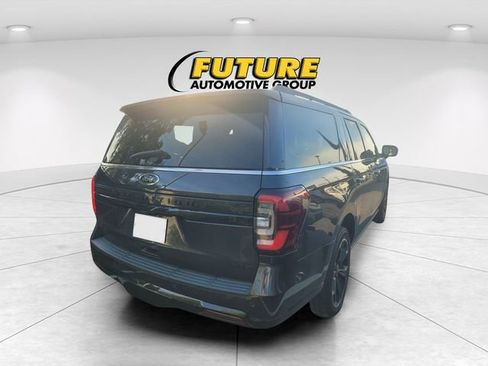 Used 2023 Ford Expedition Max Limited AWD/4WD image 3