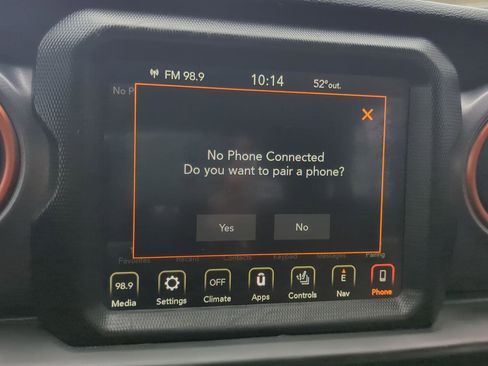 Used 2023 Jeep Gladiator Mojave w/ LED Lighting Group image 19