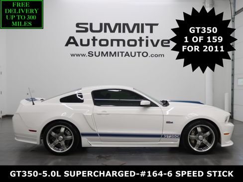 Used 2011 Ford Mustang GT Premium RWD image 1
