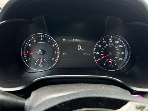 Used 2023 Kia Forte LXS FWD image 6