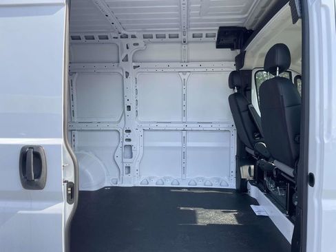 New 2026 RAM ProMaster 2500 image 16