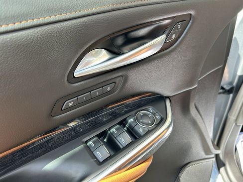 Certified 2024 Cadillac XT4 Sport AWD/4WD image 17