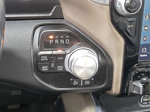 Used 2022 RAM 1500 Laramie image 29