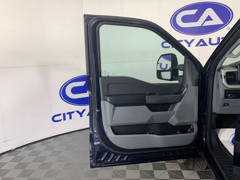 Used 2024 Ford F250 XL w/ STX Appearance Package AWD/4WD image 14