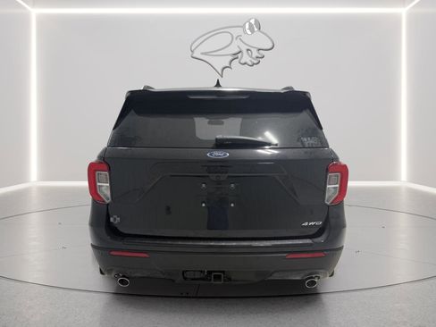 Used 2023 Ford Explorer ST-Line w/ Class IV Trailer Tow Package image 4