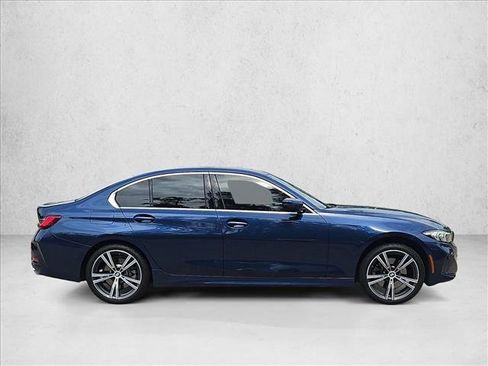 Used 2024 BMW 330i Sedan w/ Premium Package RWD image 4