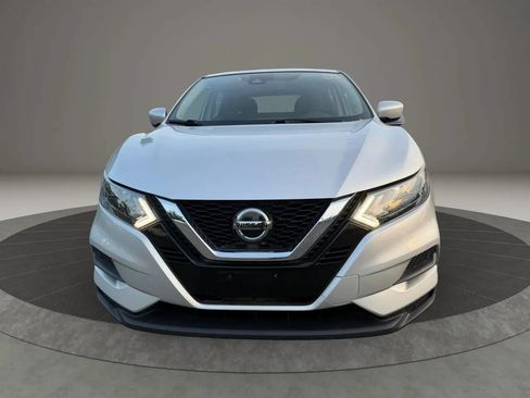 Used 2020 Nissan Rogue Sport S w/ Appearance Package AWD/4WD image 2