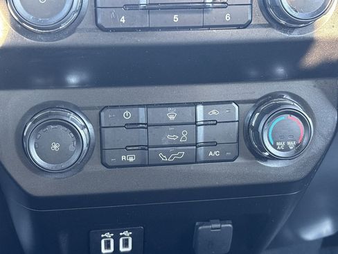 Certified 2020 Ford F150 XLT w/ Equipment Group 301A Mid image 31