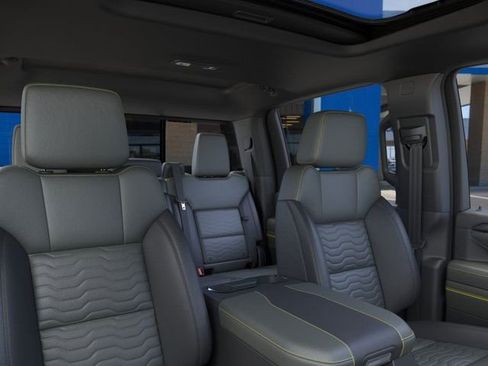 New 2026 Chevrolet Silverado 2500 ZR2 w/ LPO, Dark Essentials Package image 24