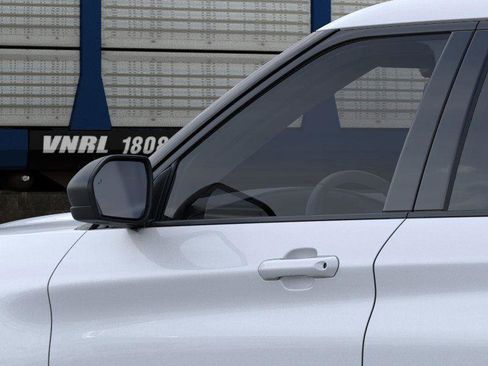 New 2026 Ford Explorer Active w/ Active Comfort Package image 20