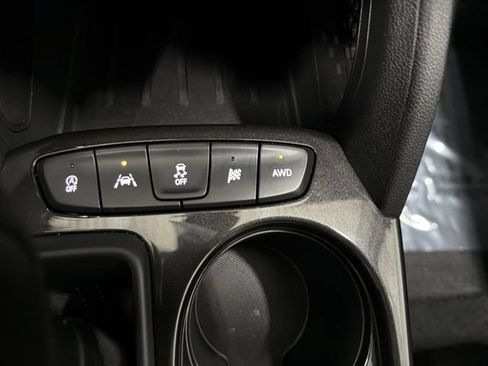 Certified 2025 Chevrolet TrailBlazer LT AWD/4WD image 26