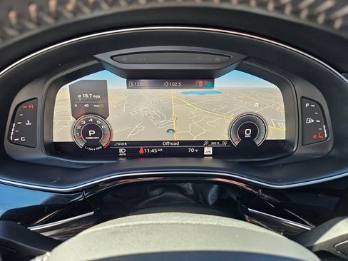 Used 2019 Audi Q8 Premium Plus AWD/4WD image 24