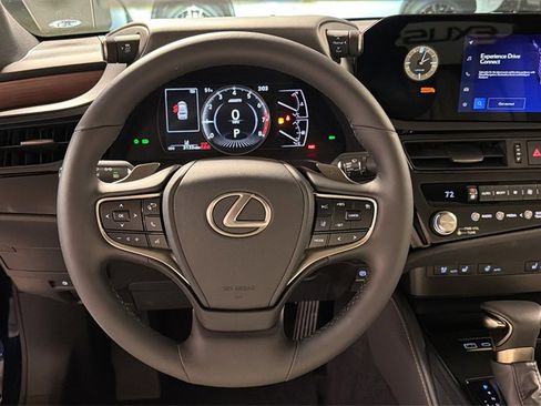 Certified 2025 Lexus ES 350 w/ Premium Package image 18