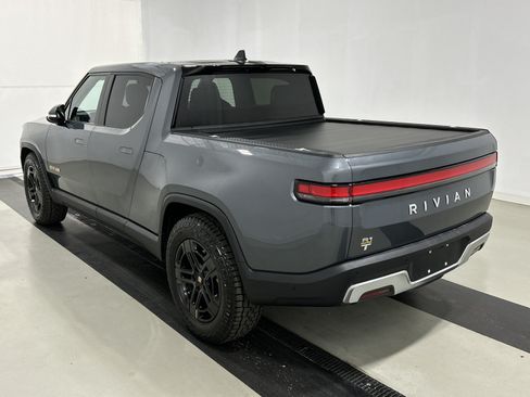 Used 2024 Rivian R1T Adventure AWD/4WD image 3