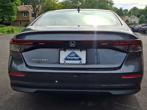 Certified 2023 Honda Accord LX image 5