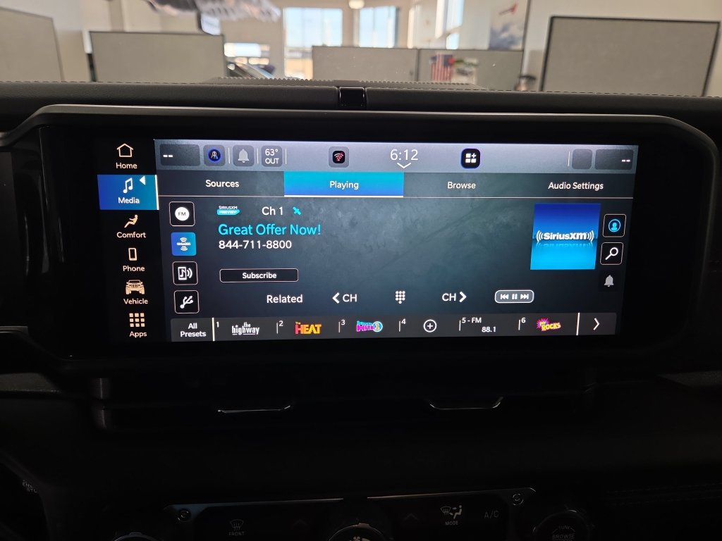 Used 2026 Jeep Wrangler Unlimited Rubicon AWD/4WD image 41