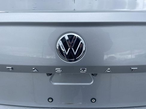 Used 2020 Volkswagen Passat 2.0T SEL FWD image 32