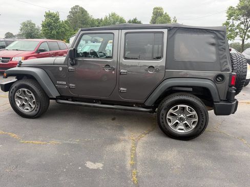 Used 2014 Jeep Wrangler Unlimited Sport w/ Quick Order Package 24S AWD/4WD image 12