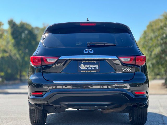 Used 2017 INFINITI QX60 FWD w/ Deluxe Technology Package image 6