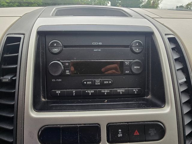 Used 2007 Ford Edge SE FWD image 18