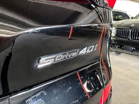 Used 2024 BMW X5 sDrive40i w/ M Sport Package RWD image 9