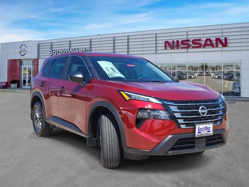 New 2026 Nissan Rogue S image 4