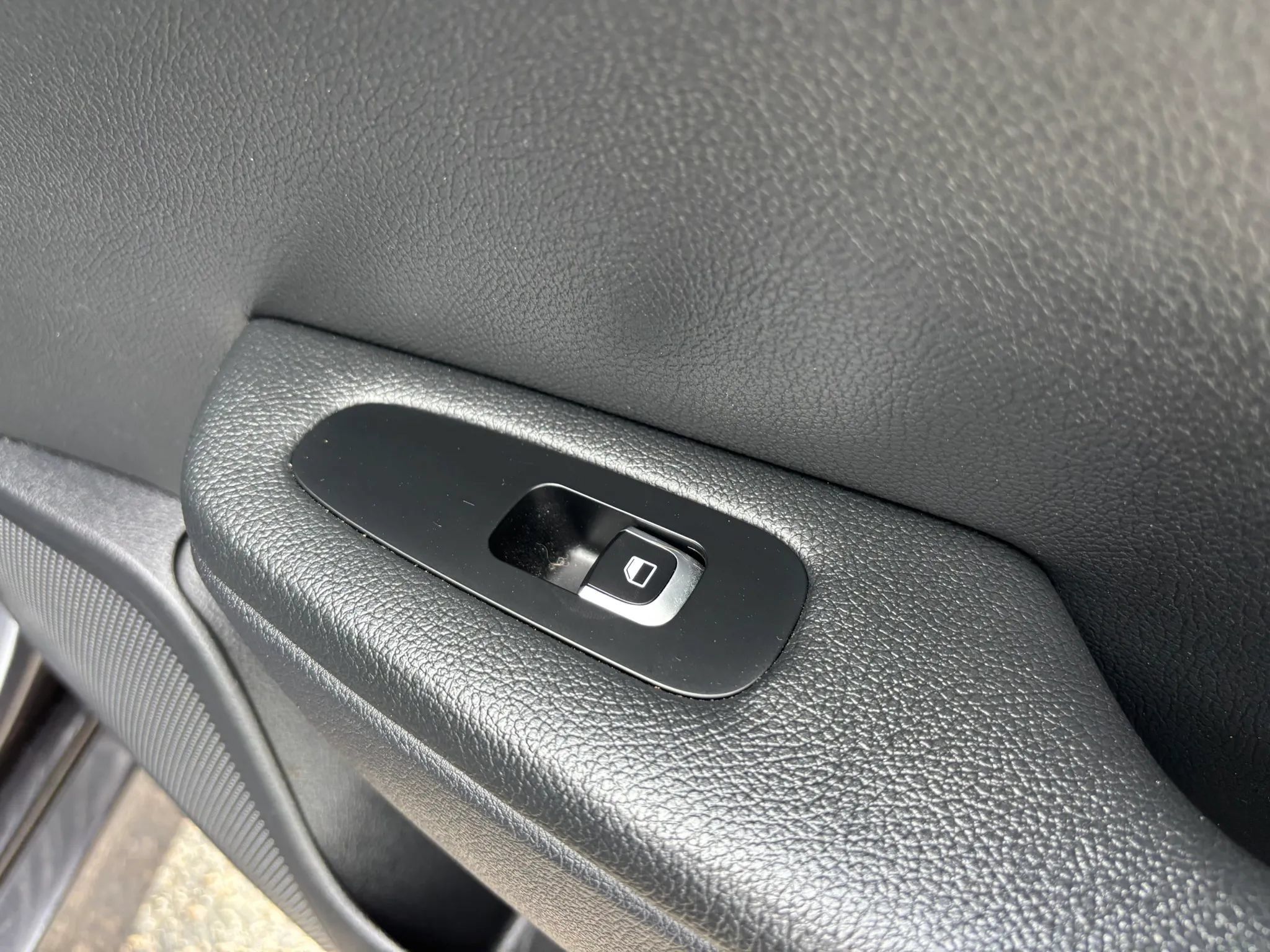 Used 2021 Kia Stinger GT-Line RWD image 63
