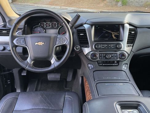 Used 2016 Chevrolet Tahoe LTZ AWD/4WD image 13