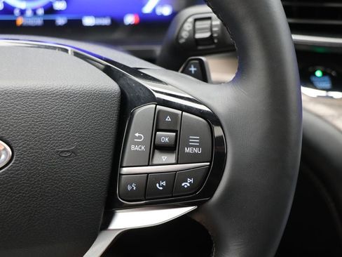 Used 2021 Ford Explorer Platinum w/ Equipment Group 601A image 24