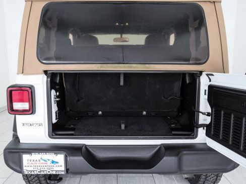 Used 2019 Jeep Wrangler Sport AWD/4WD image 43