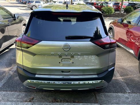 Used 2023 Nissan Rogue Platinum w/ Platinum Premium Package FWD image 3