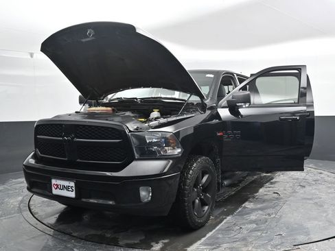 Used 2019 RAM 1500 Classic SLT w/ Black Appearance Group image 54