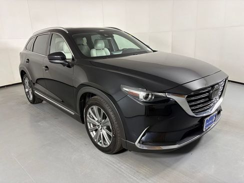 Used 2023 MAZDA CX-9 Signature AWD/4WD image 2
