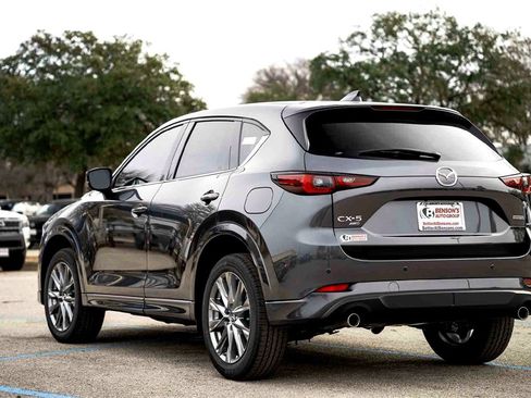 New 2025 MAZDA CX-5 AWD 2.5 S w/ Premium Plus Pkg image 5