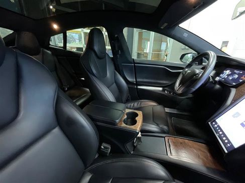 Used 2019 Tesla Model S 100D AWD/4WD image 24