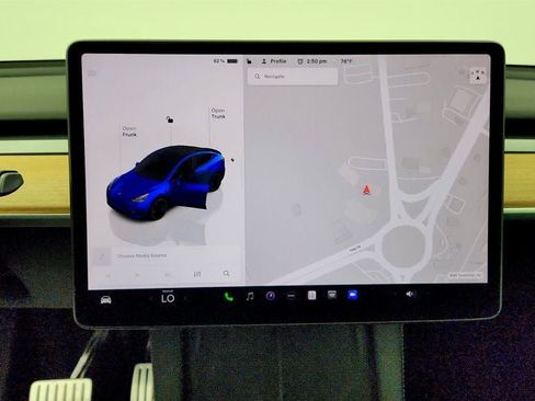 Used 2023 Tesla Model Y Performance AWD/4WD image 20