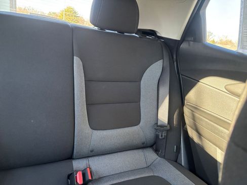 Used 2025 Chevrolet TrailBlazer LT image 35