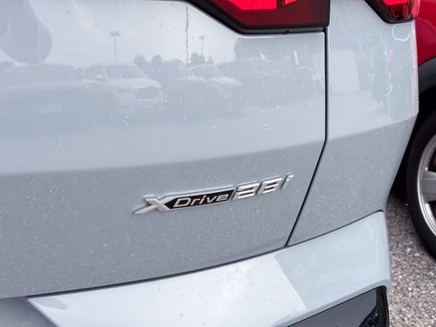 New 2026 BMW X2 xDrive28i w/ Technology Package AWD/4WD image 8