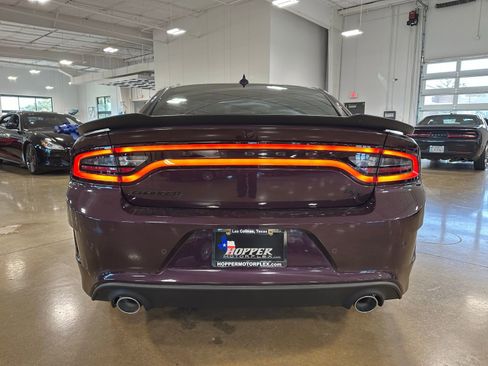 Used 2021 Dodge Charger R/T w/ Blacktop Package image 7