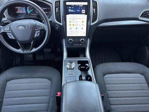 Certified 2023 Ford Edge SE w/ Black Appearance Package AWD/4WD image 12