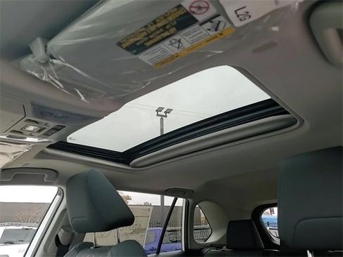 Used 2025 Toyota RAV4 XLE image 20