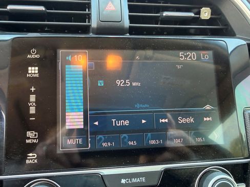 Used 2017 Honda Civic EX-T image 13