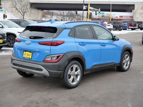 Certified 2022 Hyundai Kona SEL w/ Convenience Package image 7