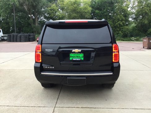 Used 2015 Chevrolet Tahoe LTZ AWD/4WD image 7