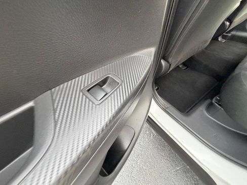 Used 2020 Mitsubishi Eclipse Cross ES FWD image 12