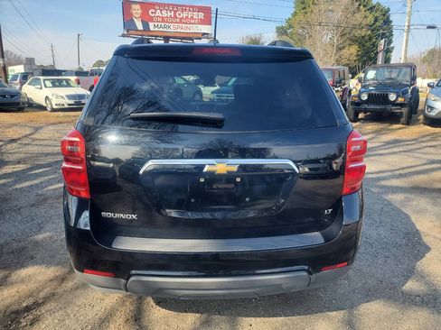 Used 2017 Chevrolet Equinox LT w/ Convenience Package FWD image 6