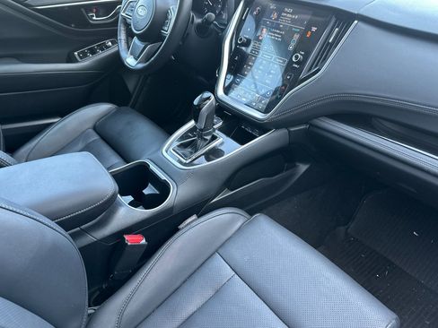 Used 2023 Subaru Outback Limited image 20